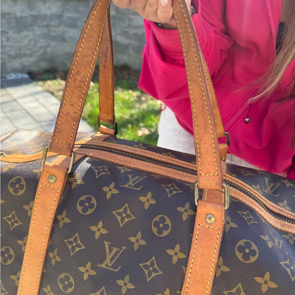 Louis Vuitton Monogram Keepall 55 - Picture 12 of 17
